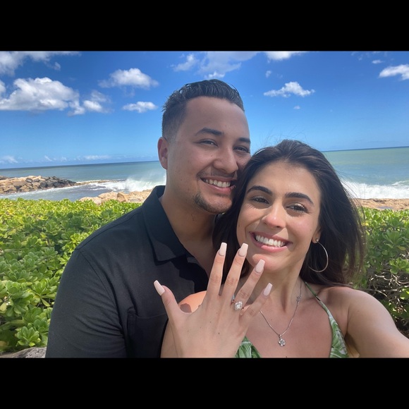 Meet your Posher, Nikki - Picture 1 of 1